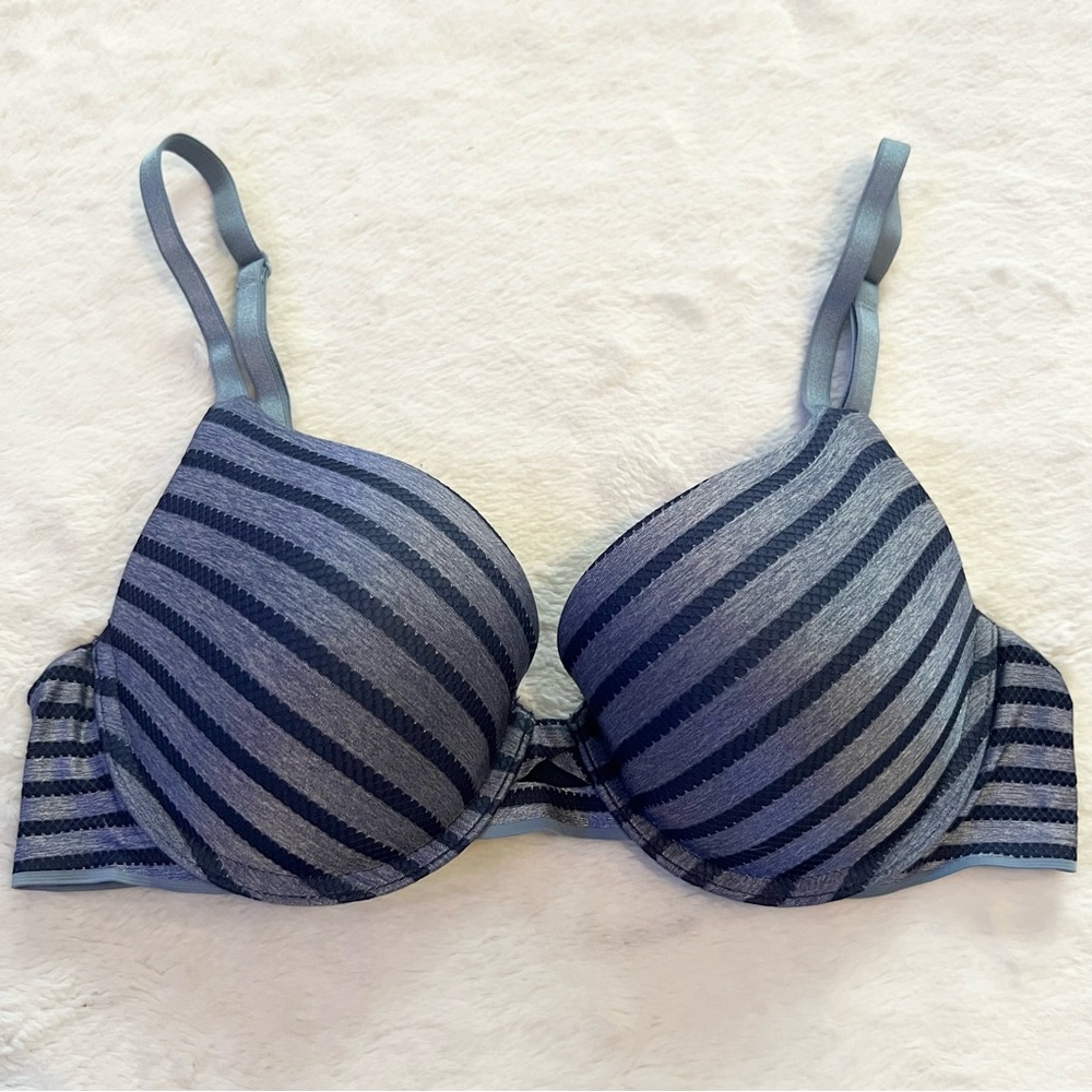 Victoria’s Secret Blue Striped Perfect Shape Bra Size 36B